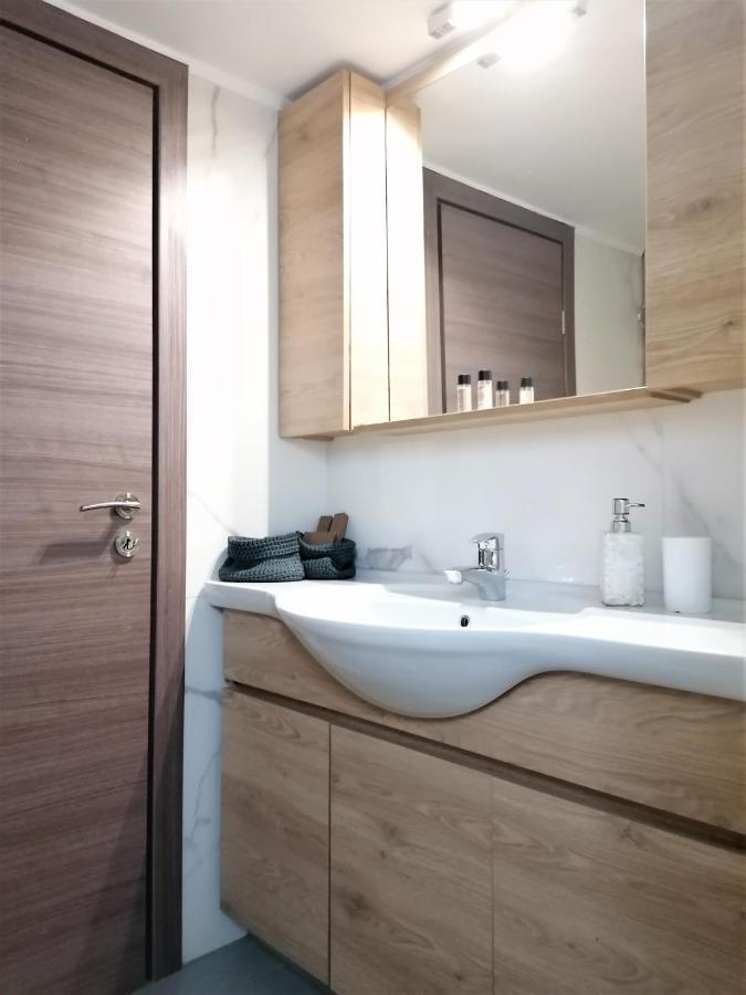 Athenian Elegant Apt Near Acropolis Daire Dış mekan fotoğraf